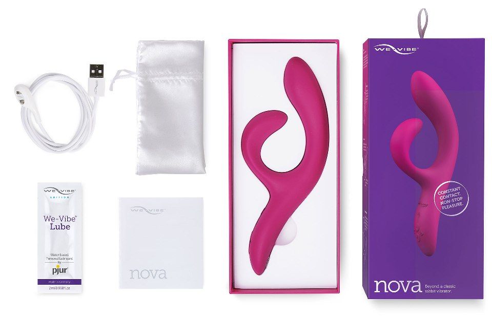 紫紅色We-Vibe Nova 2振動器，光滑設計和多種振動模式，展現優雅與舒適的外觀。