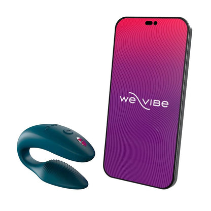 We-Vibe Sync 2情侶震動器，天鵝絨綠色，雙人共用設計，適合情趣增進的成人用品。
