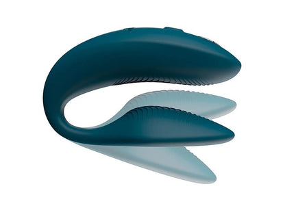 We-Vibe Sync 2情侶震動器，天鵝絨綠色，適合情侶使用，柔軟舒適的設計，展現親密時刻