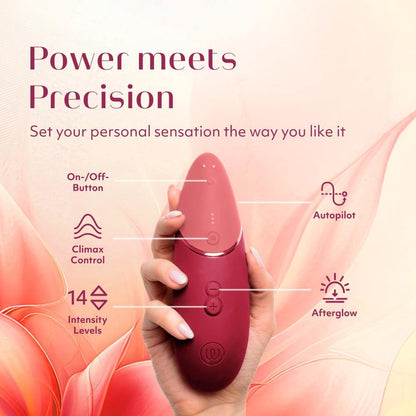 酒红色Womanizer 3D阴蒂吸吮器，18funstore品牌，展示产品的流线型设计和吸吮功能。