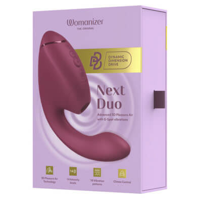 女性Womanizer Next DUO 3D阴蒂吸啜和G点按摩器，暗粉色外观，适用于增强敏感度。