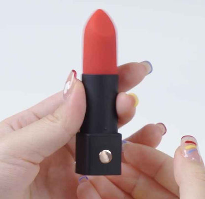Lovense
Exomoon 唇膏型震動器