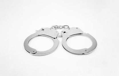 CHISA - Luv Punish Cuffs 經典鐵手扣